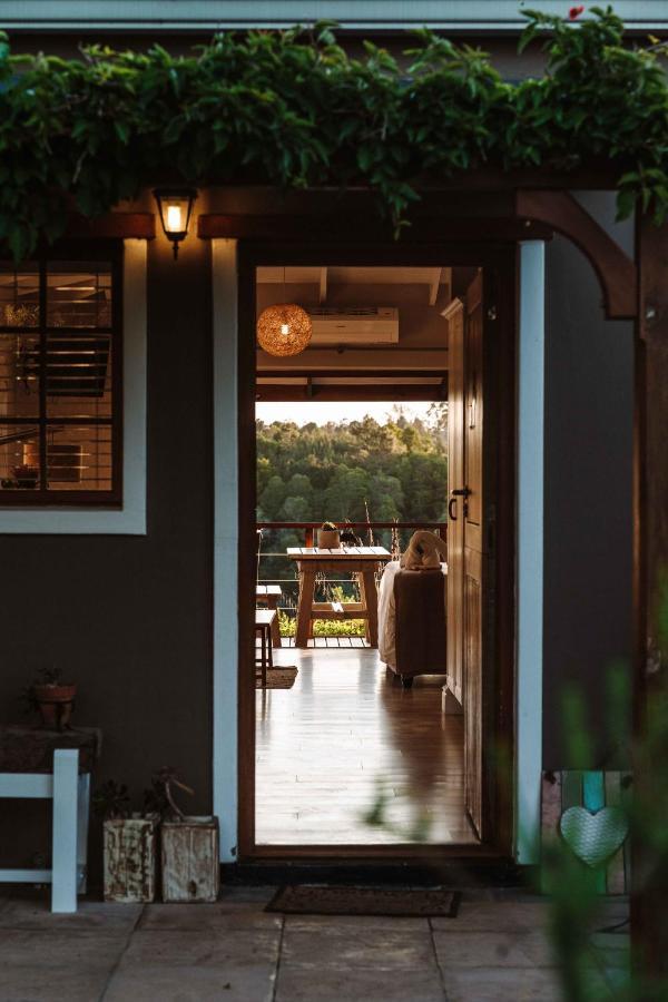 Woodlands Self Catering Hotel Knysna Exterior photo